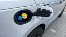 Land Rover Range Rover Velar 2.0 D200 MHEV Dynamic SE 5dr Auto Diesel Estate